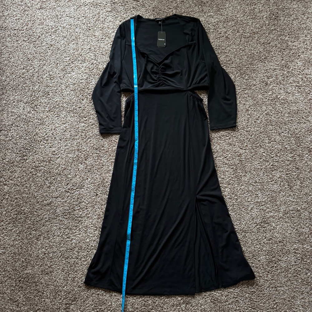 Torrid Black Cutout Maxi Dress Ruched Long Sleeve Bodycon NWT 00 - Picture 10 of 11